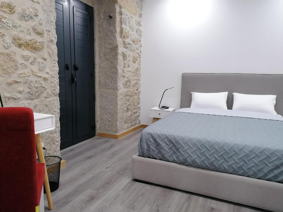 Alojamento Girassol - Guest House - Quarto Com Casa De Banho Privativa Кастело Бранко Екстериор снимка
