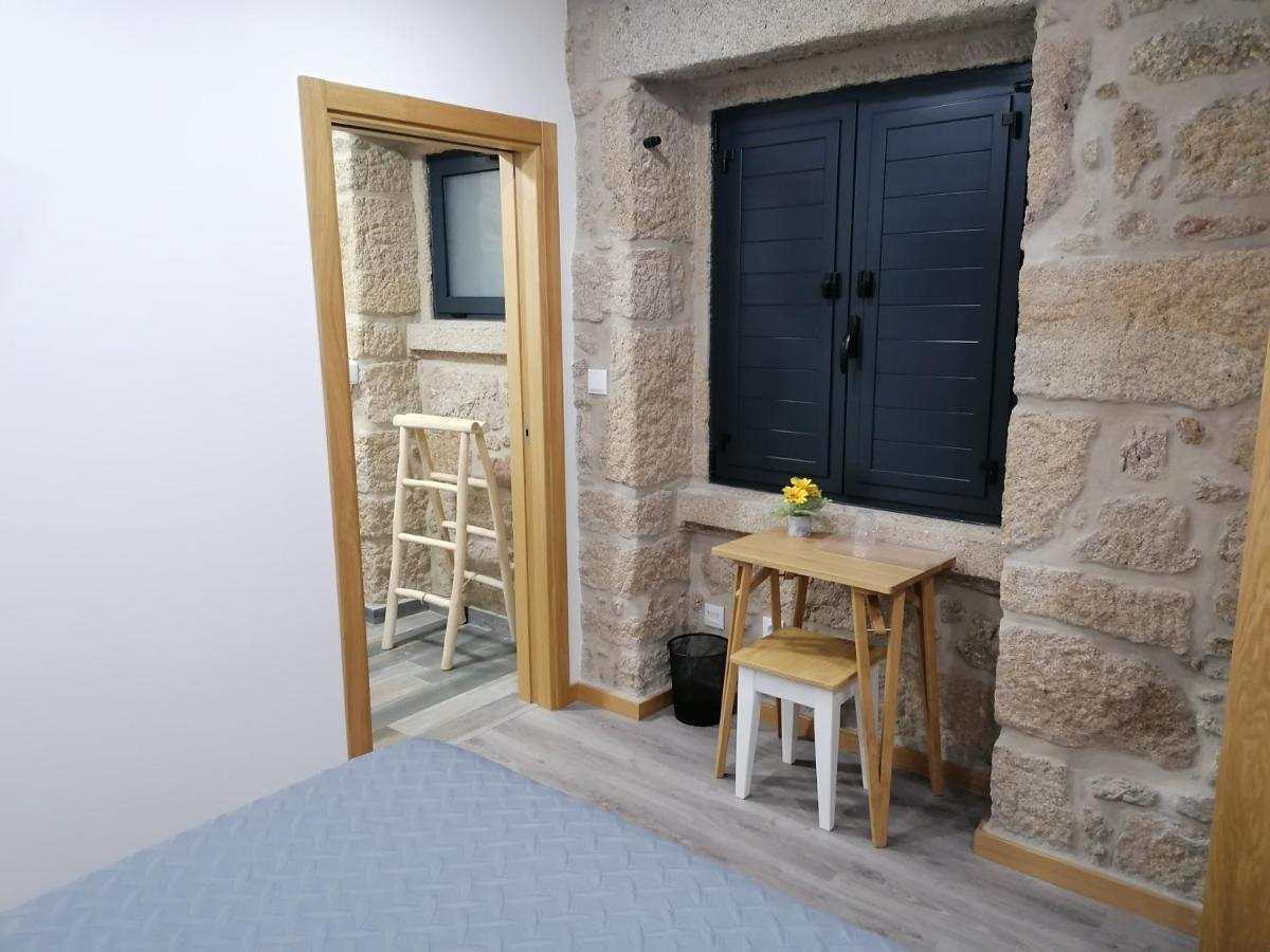 Alojamento Girassol - Guest House - Quarto Com Casa De Banho Privativa Кастело Бранко Екстериор снимка