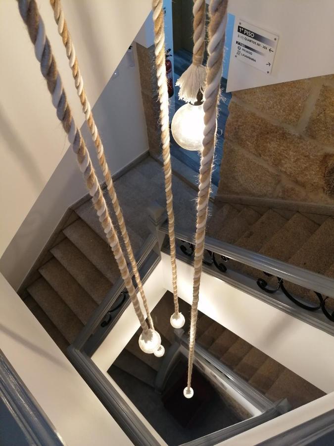 Alojamento Girassol - Guest House - Quarto Com Casa De Banho Privativa Кастело Бранко Екстериор снимка