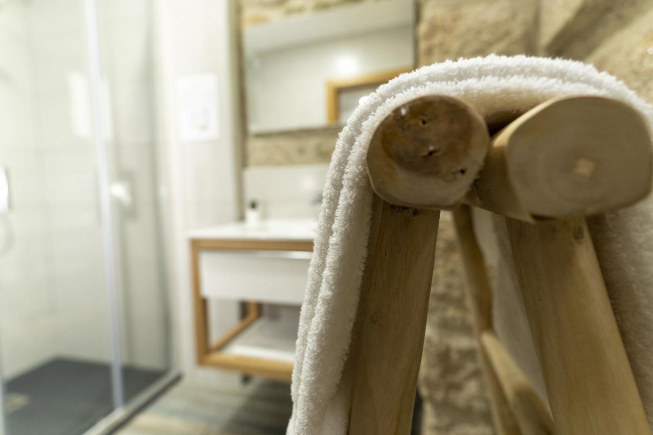 Alojamento Girassol - Guest House - Quarto Com Casa De Banho Privativa Кастело Бранко Екстериор снимка